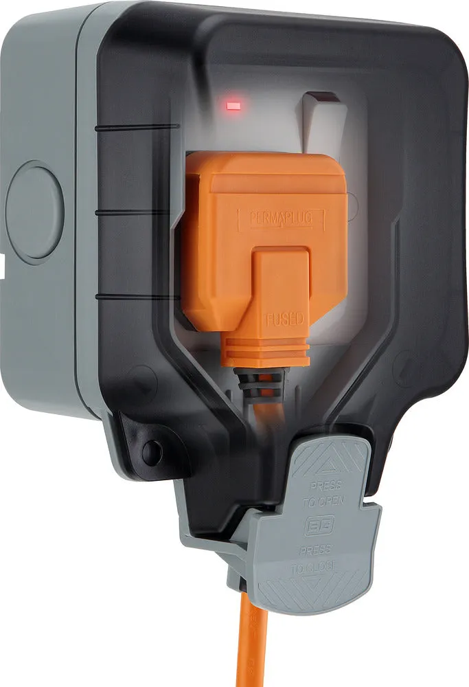 BG WP21-02 Weatherproof Nexus Storm 13A 1G Switched Socket