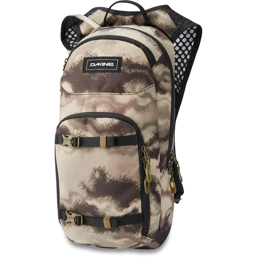 Dakine Session 8L Bike Hydration Pack